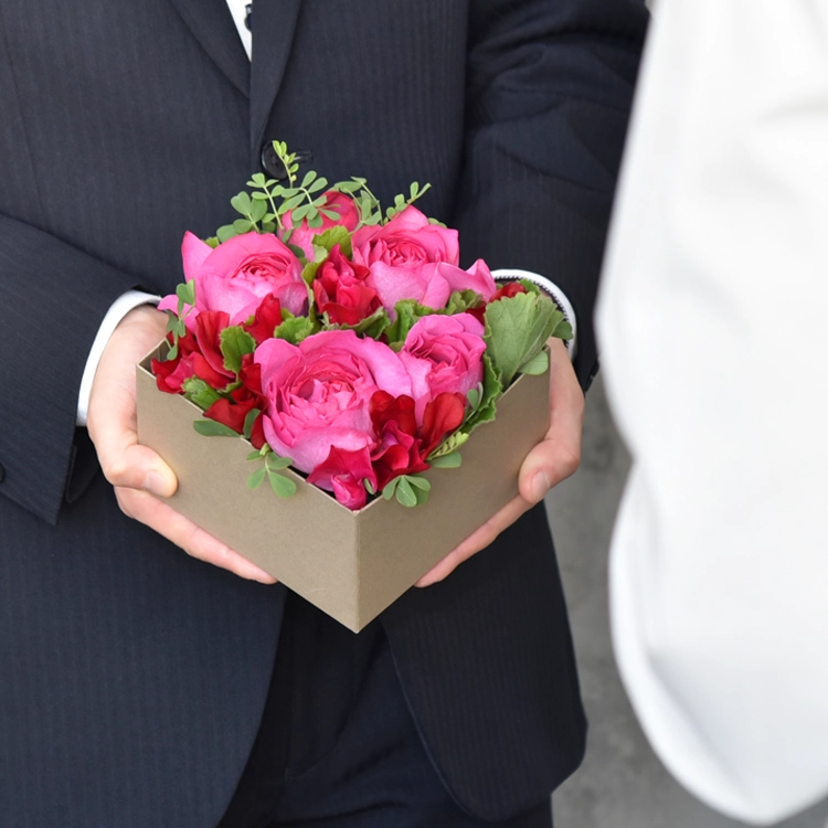 香りのフラワーボックスアレンジメント | 花・花束を贈るなら第一園芸