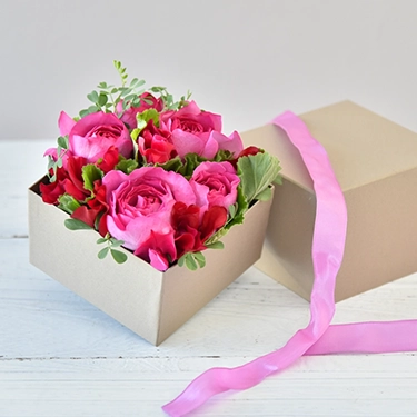 アレンジメント「ユイ」L ホワイトグリーン | 花・花束を贈るなら第一