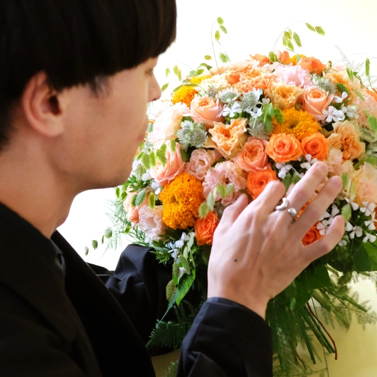 市村亨デザイン2025生花花束