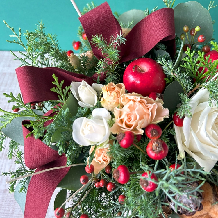 クリスマスのおまかせデザイナーアレンジメント L
