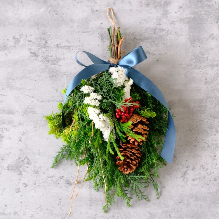 クリスマススワッグ