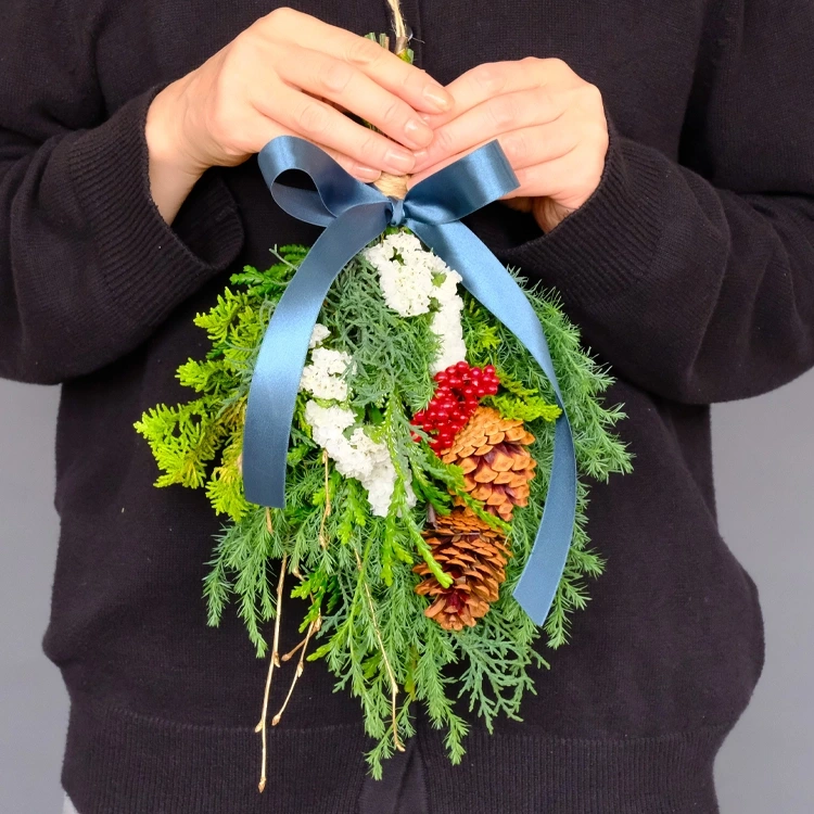 クリスマススワッグ