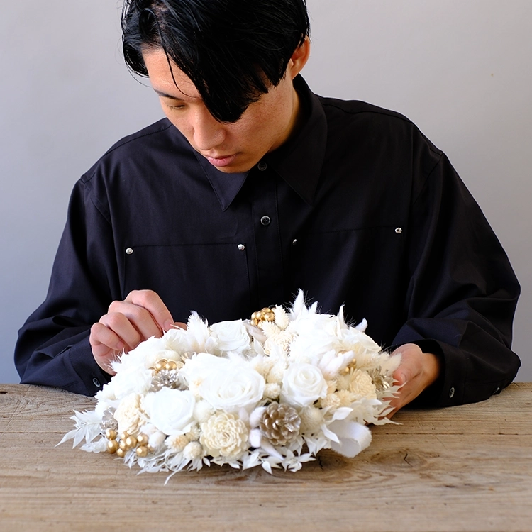 プリザーブドフラワーリース「カルム・ネージュ」